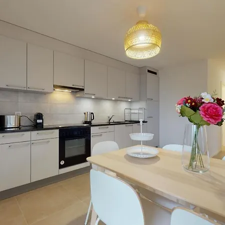 Nice Apartment At 10Min From Payerne, Fully Equipped Apartman
